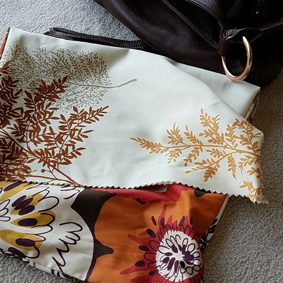 Golden Bleu leather bag ( closing soon..) - Picture 7 of 7